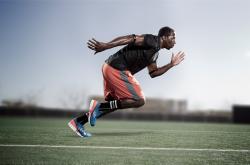 樊振东复出首秀出彩，辽宁男篮主场绝杀金州勇士，豪取22连胜(樊振东取得乒超7连胜)